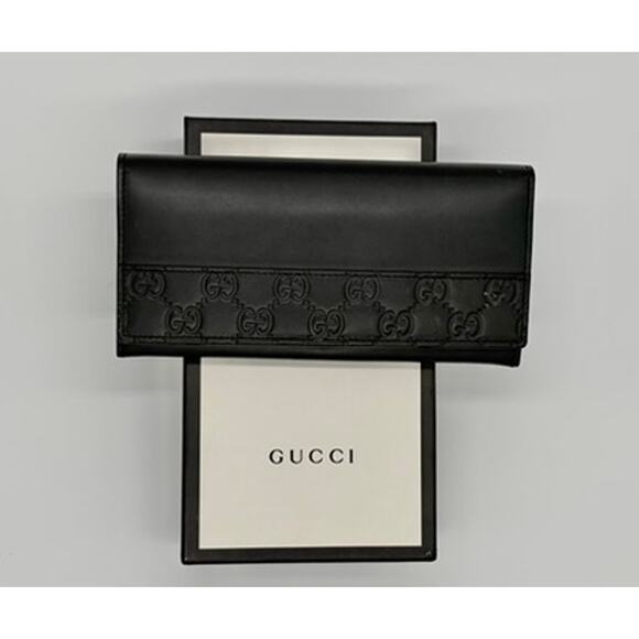 Gucci Handbags - GUCCI-Continental Wallet GG Signature - NWT & all inclusion  💝